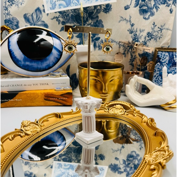 🆕 KURT GEIGER LONDON 🧿 NWOT Evil Eye Huggie Earrings - Picture 4 of 16